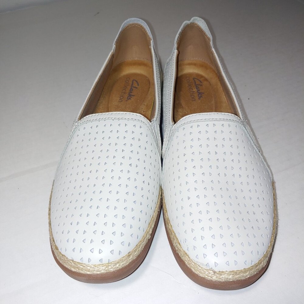 Clarks Collection Ultimate Comfort Perforated Leather Loafers Flats Size 8.5 New - Picture 2 of 7